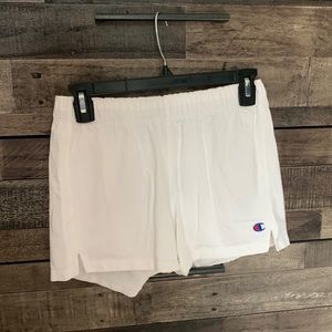White champion shorts size S